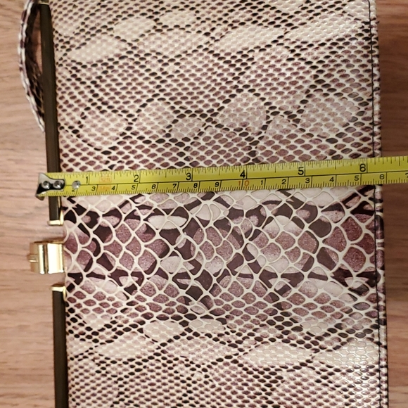 Faux Snakeskin Gold Purse Mini Bag NWOT - Picture 8 of 8